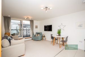 Photo 7- click for photo gallery